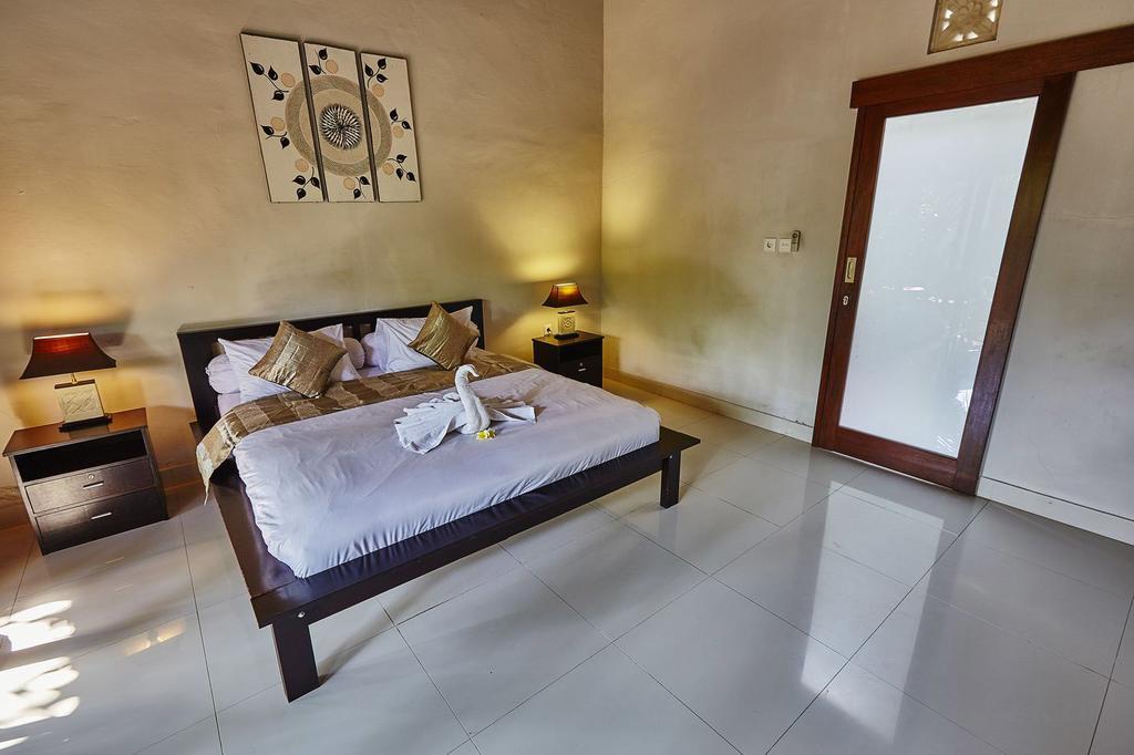Matra Bali Guesthouse Canggu  Exterior photo